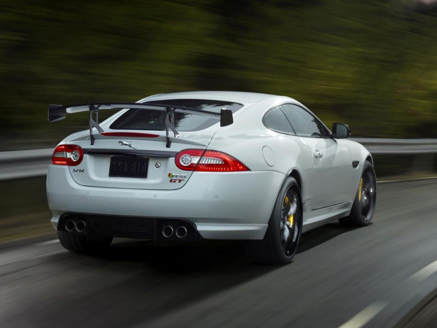  Jaguar XKR-S GT 2013 года  (фото 5 из 26)